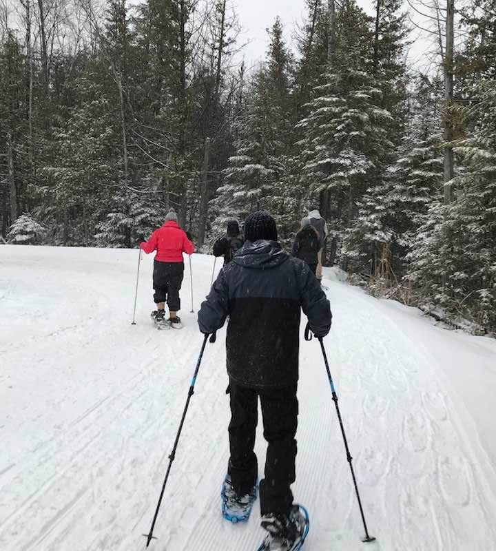 guided snowshoe 2